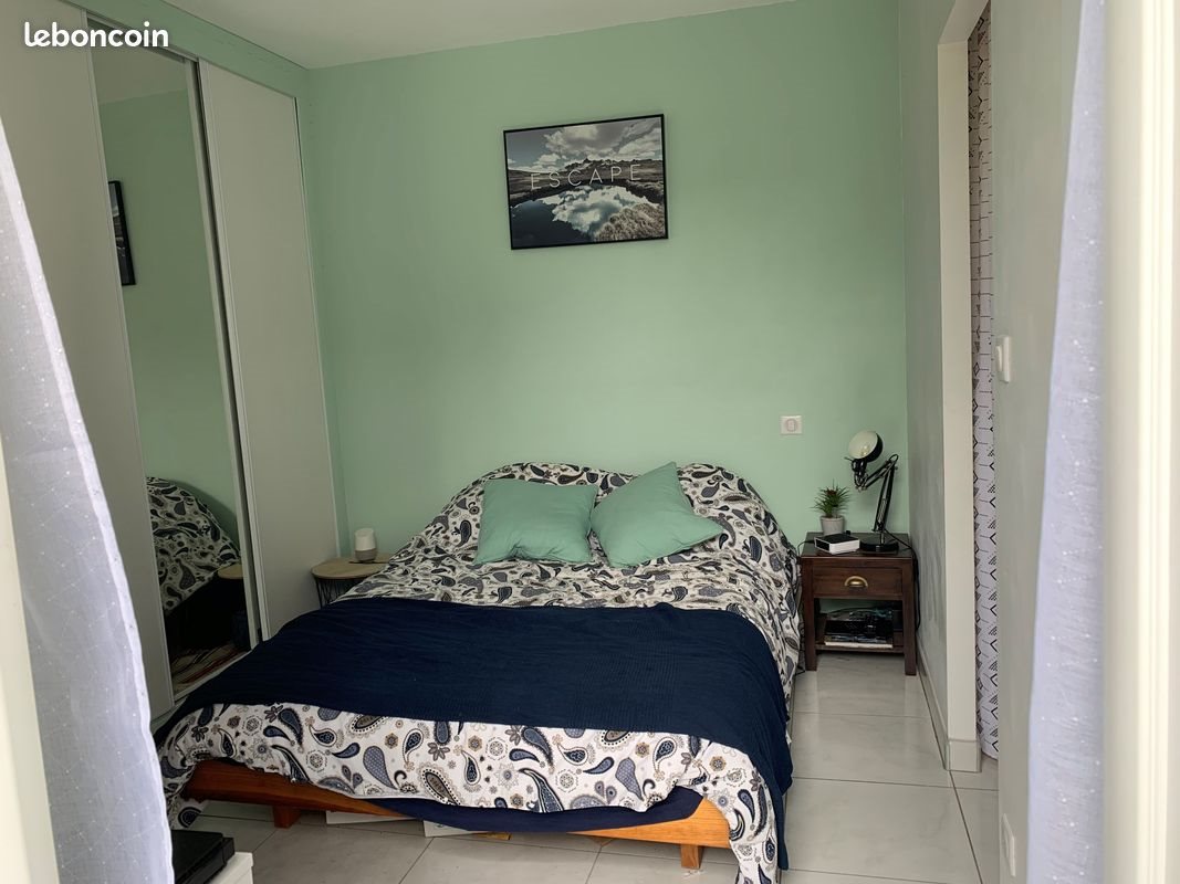 Maison à louer, 21m², Saintes