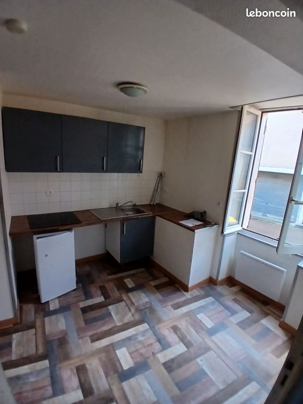 Appartement à louer, 13m², Coulanges-la-Vineuse