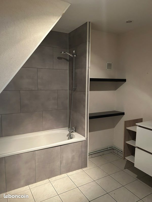 Appartement à louer, 62m², Morre