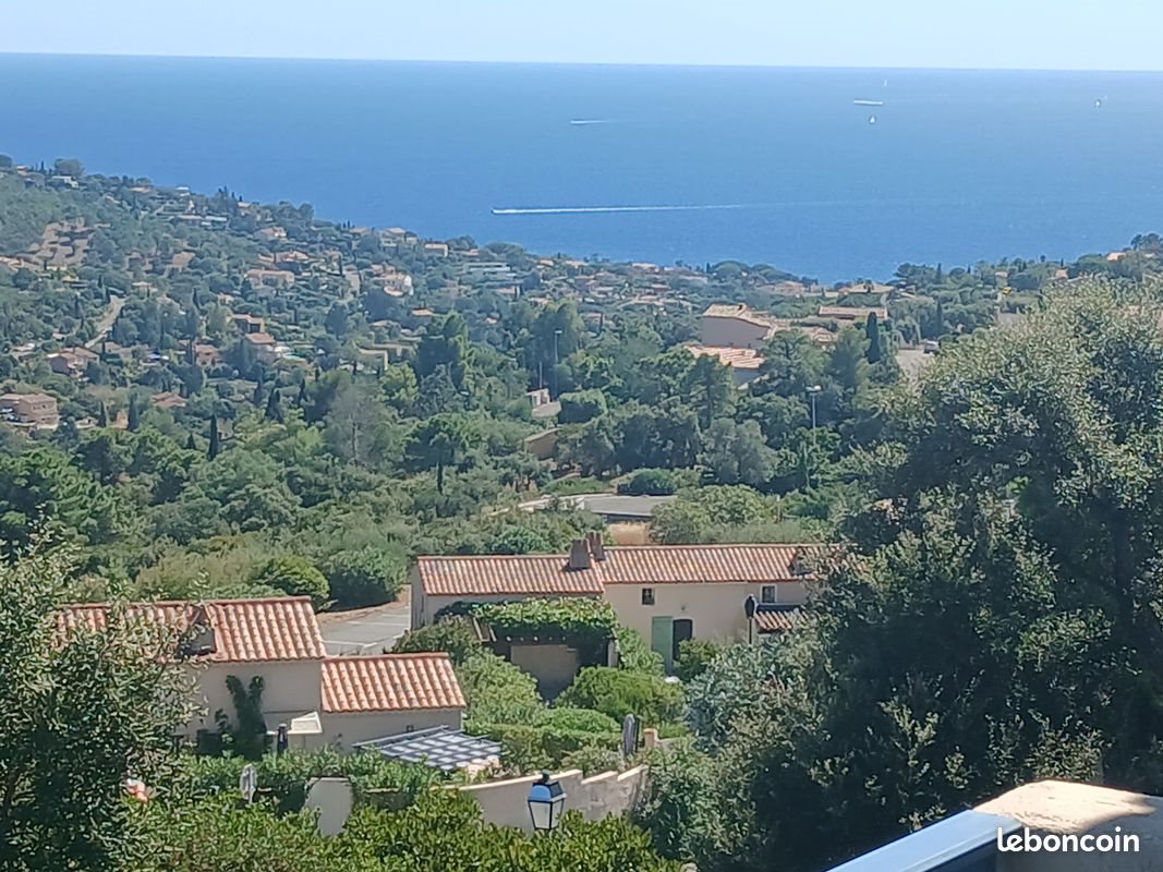 Appartement à vendre, 35m², Roquebrune-sur-Argens
