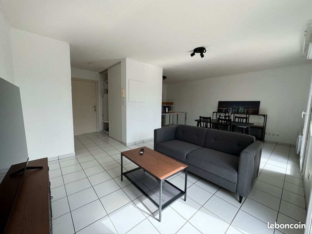Appartement à louer, 48m², Cugnaux