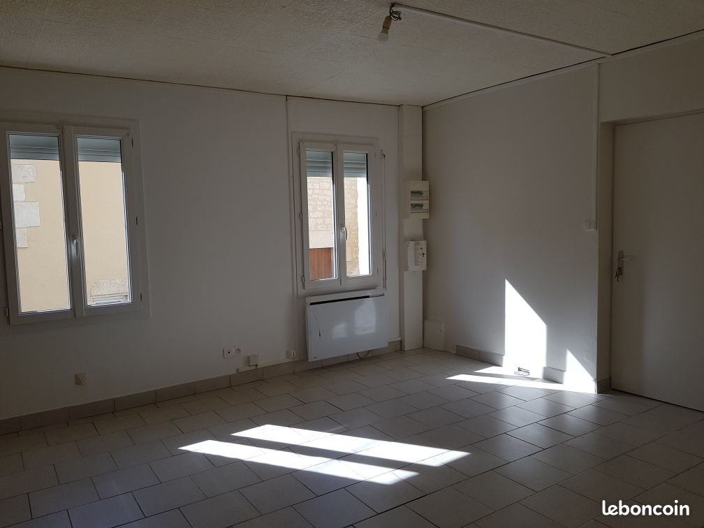 Appartement à louer, 33m², Benet