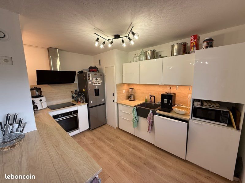 Appartement à louer, 76m², Chenôve