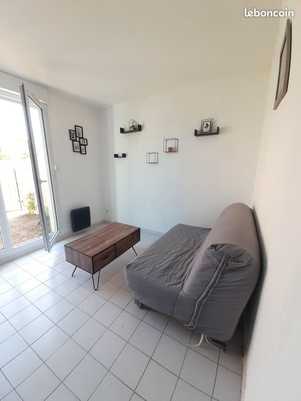 Appartement à louer, 23m², Nîmes