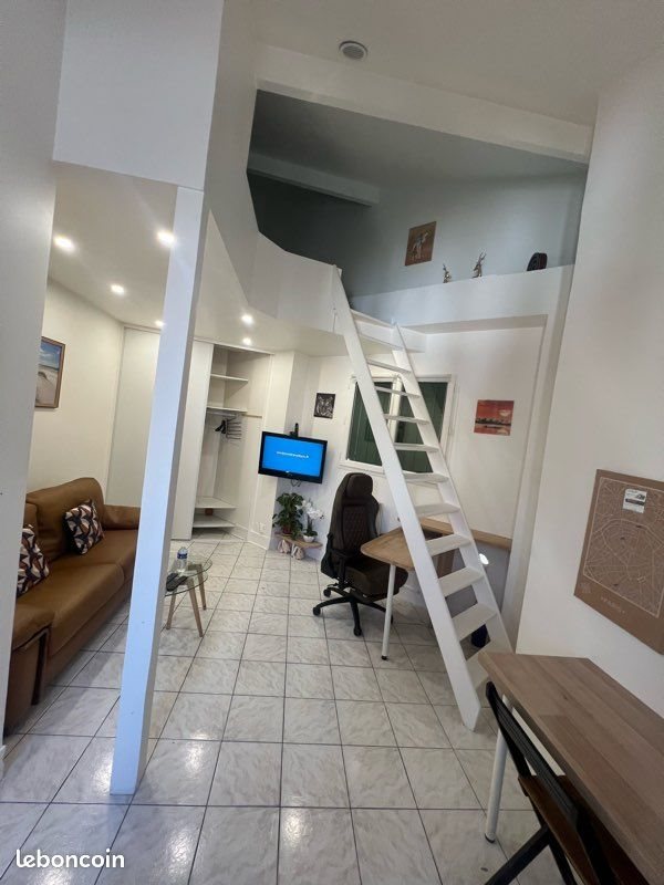 Appartement à louer, 26m², Gentilly