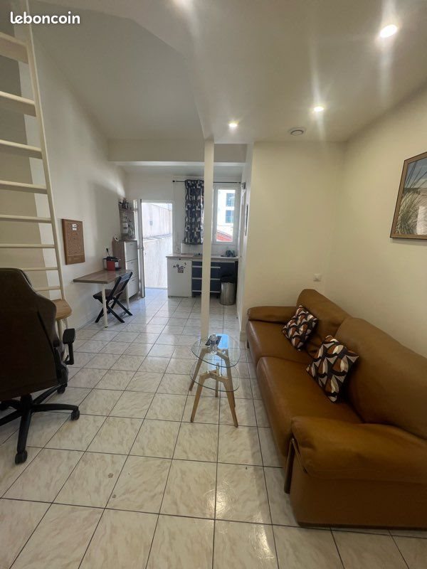 Appartement à louer, 26m², Gentilly