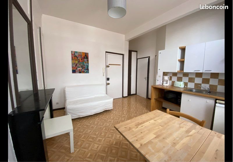 Appartement à louer, 30m², Lille