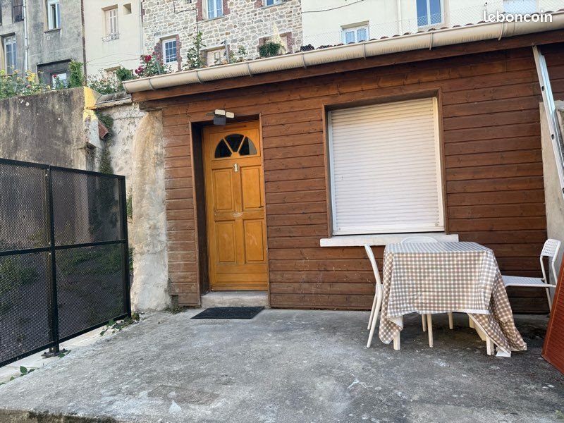 Appartement à louer, 26m², Saint-Etienne