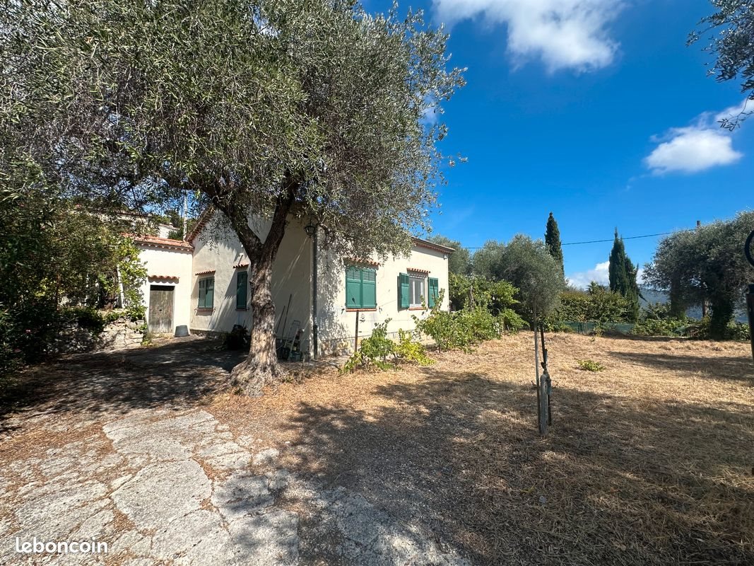 Maison à louer, 60m², Tourrette-Levens