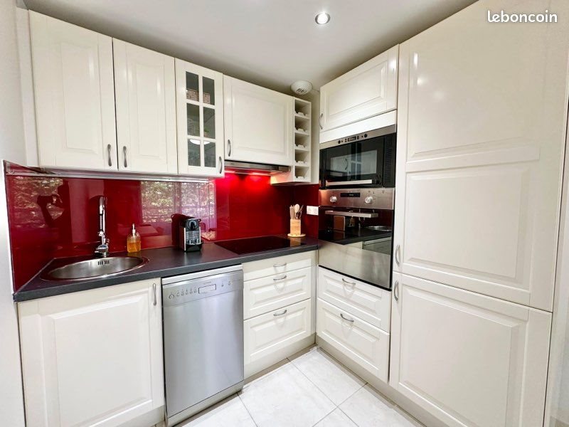 Appartement à louer, 32m², Antibes