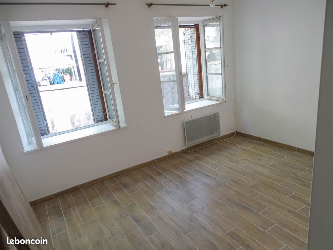 Appartement à louer, 25m², Dole