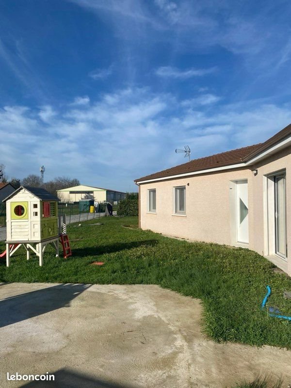 Maison à vendre, 107m², Avermes