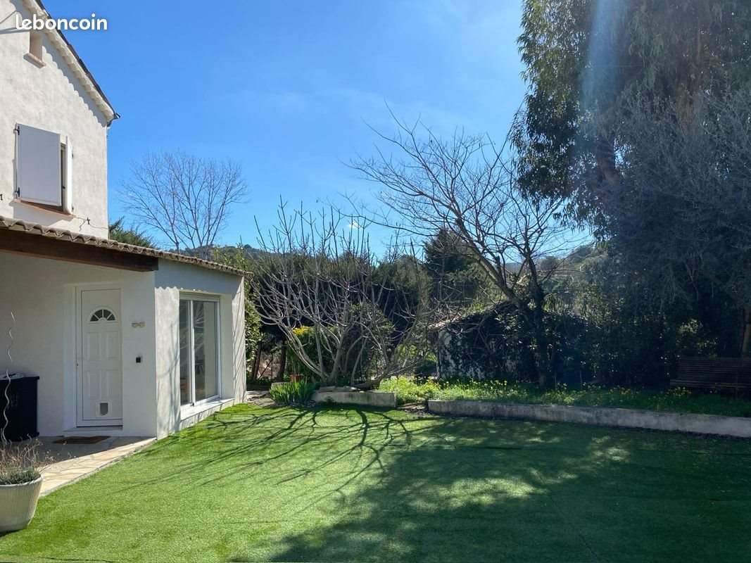 Appartement à vendre, 85m², La Roquette-sur-Siagne
