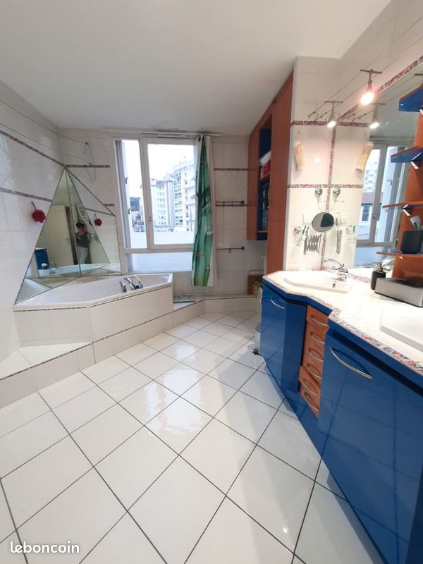 Appartement à vendre, 121m², Saint-Étienne
