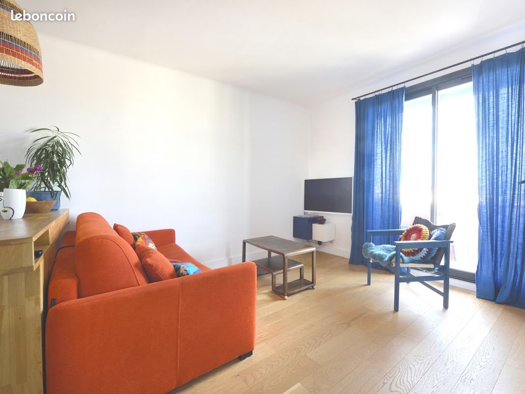 Appartement à louer, 35m², Marseille 8ème
