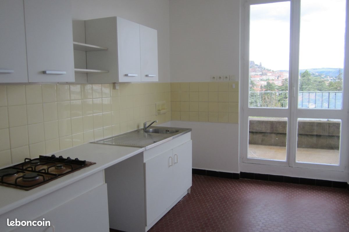 Appartement à louer, 45m², Vals-près-le-Puy