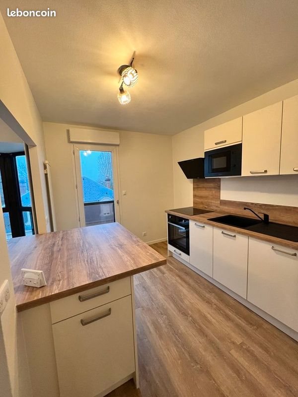 Appartement à louer, 70m², Charleville-Mézières
