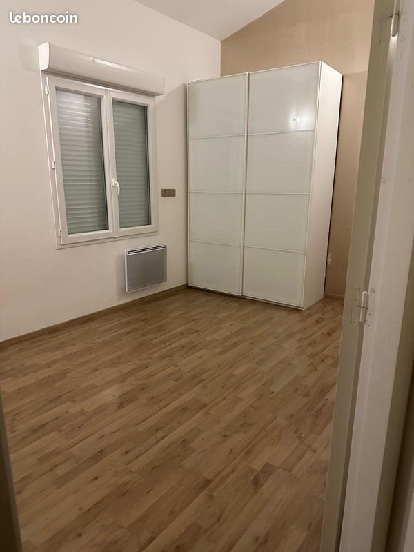 Maison à louer, 170m², Beauvoisin