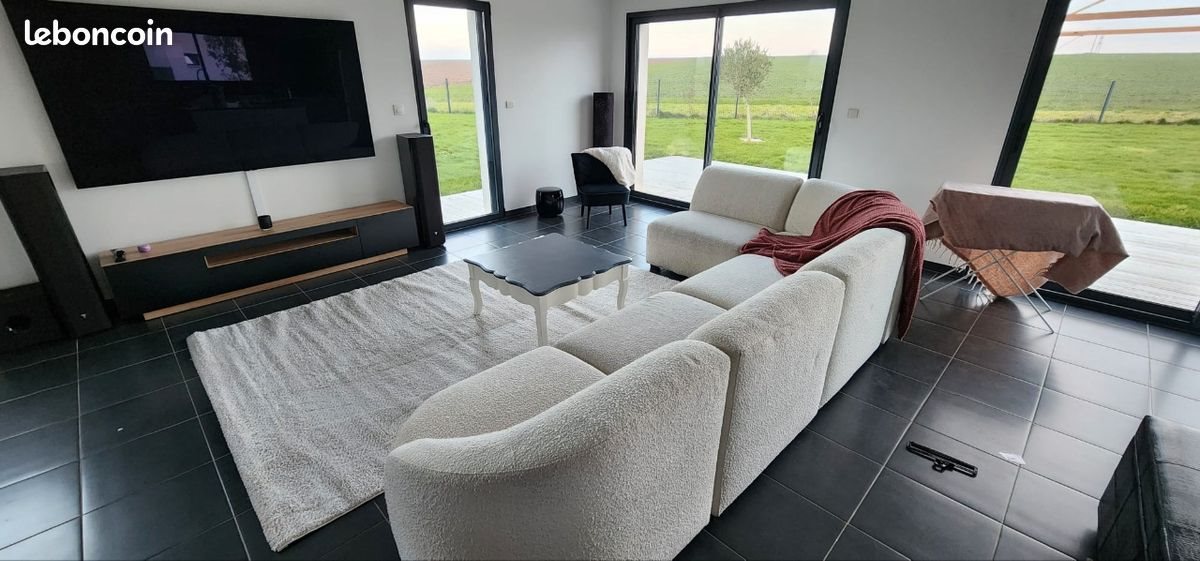 Maison à louer, 130m², Rots