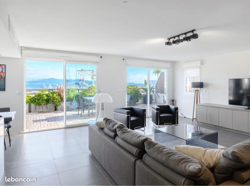 Appartement à louer, 130m², La Ciotat