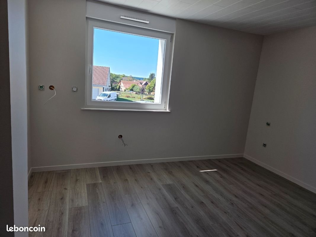 Appartement à louer, 97m², Levier
