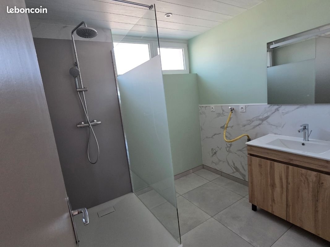 Appartement à louer, 97m², Levier