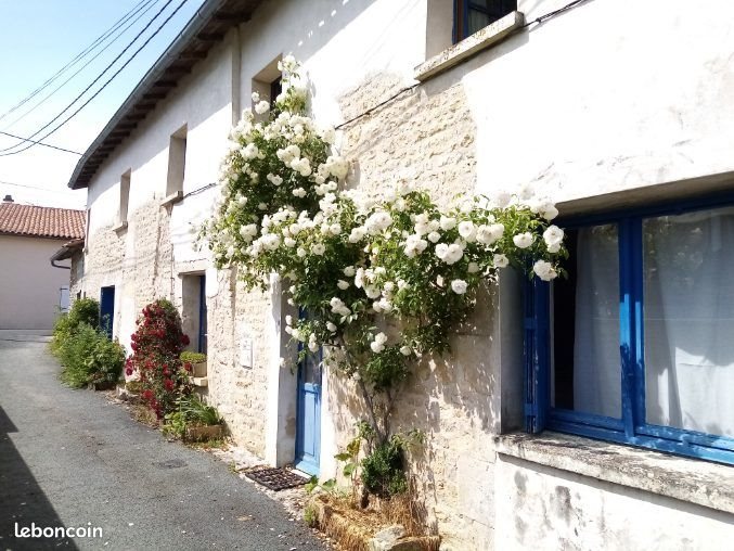 Maison à vendre, 174m², Pamproux