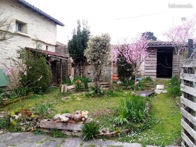 Maison à vendre, 174m², Pamproux
