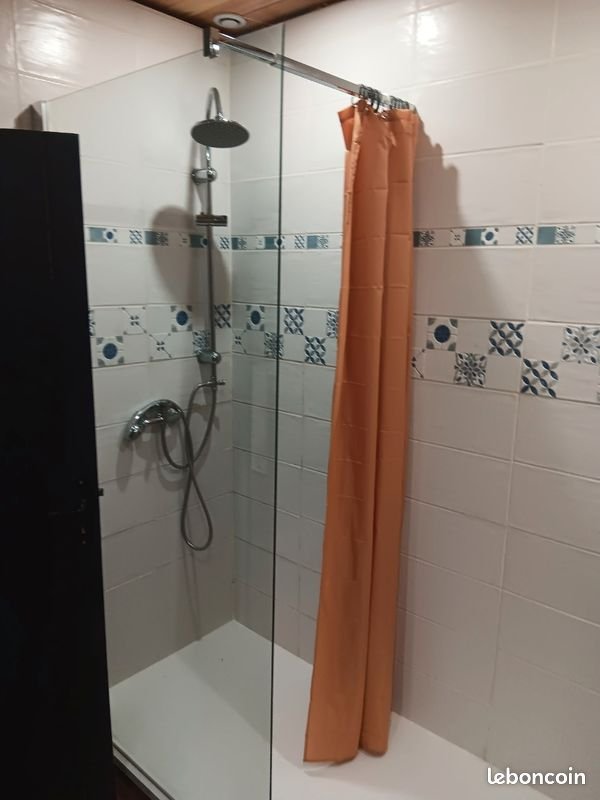 Maison à louer, 29m², Hautefort