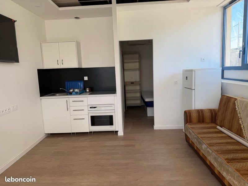 Appartement à louer, 40m², Vénissieux