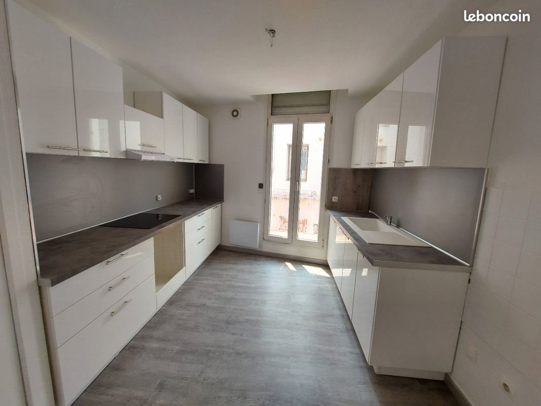 Appartement à vendre, 71m², Mèze