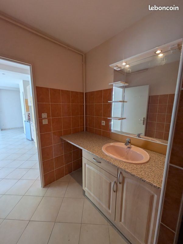 Appartement à louer, 57m², Romans-sur-Isère