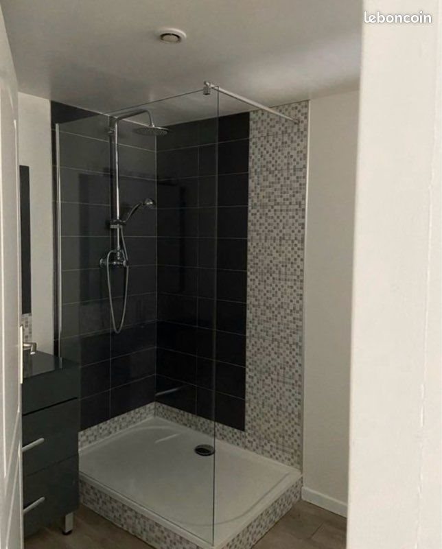 Appartement à louer, 80m², Barjols