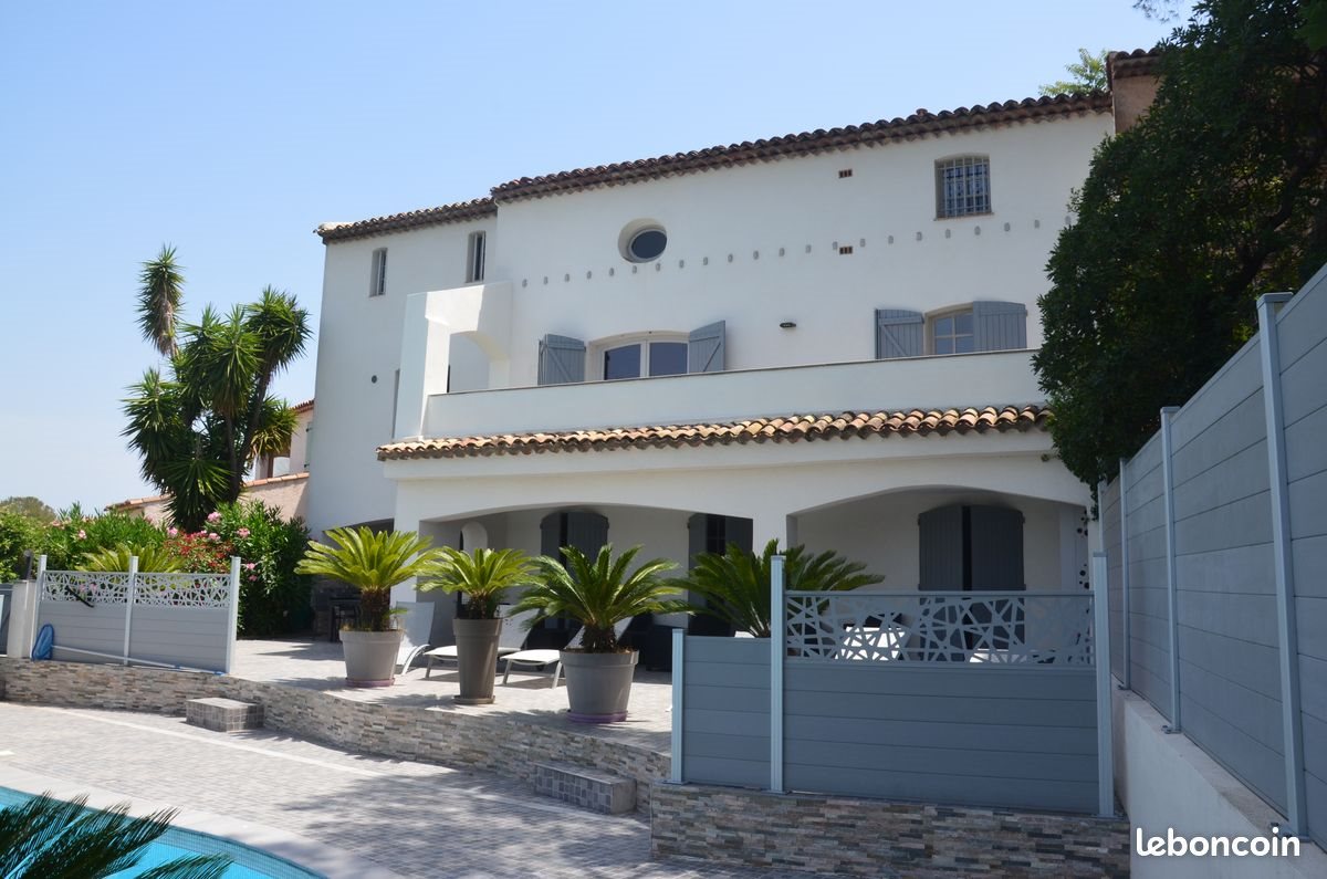 Maison à vendre, 200m², Saint-Raphaël