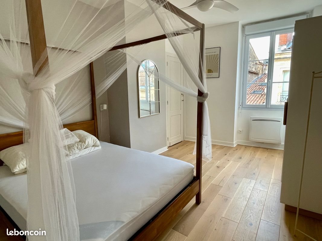 Appartement à louer, 75m², Bordeaux