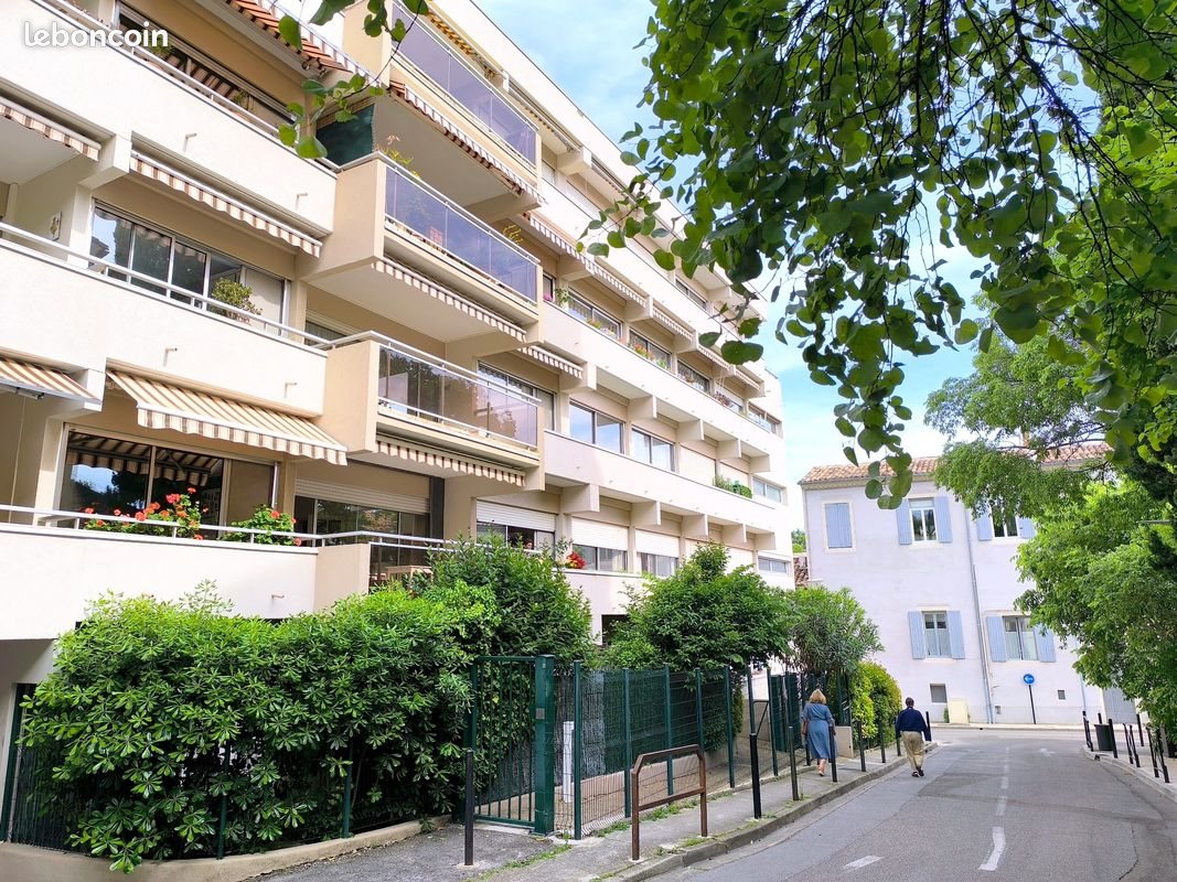 Appartement à vendre, 65m², Nîmes