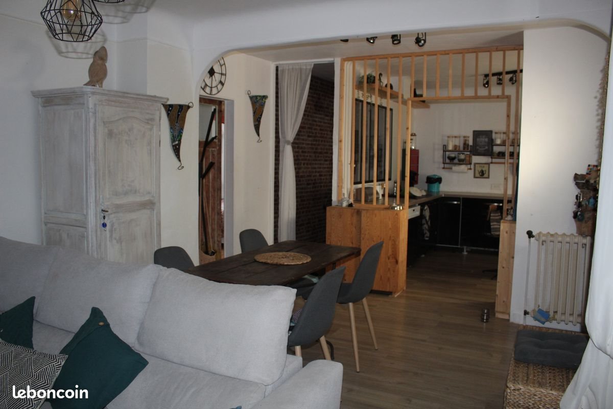 Maison à vendre, 100m², Lussac-les-Châteaux