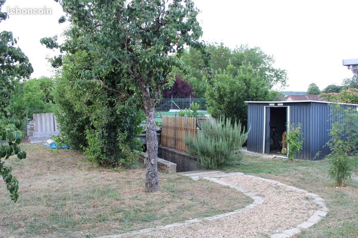 Maison à vendre, 100m², Lussac-les-Châteaux