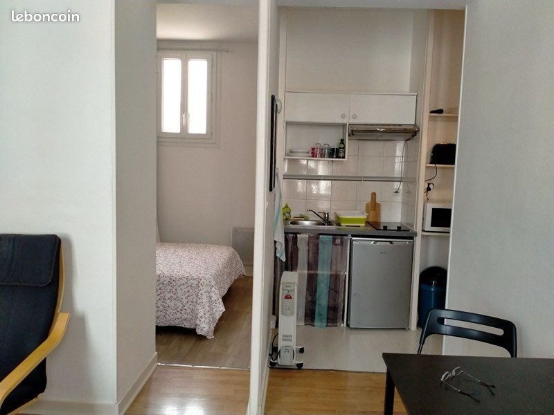 Appartement à louer, 28m², Rochefort