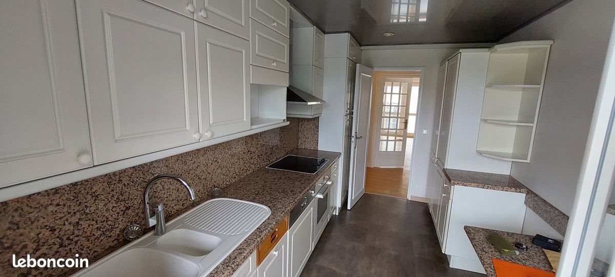 Appartement à louer, 135m², Pau
