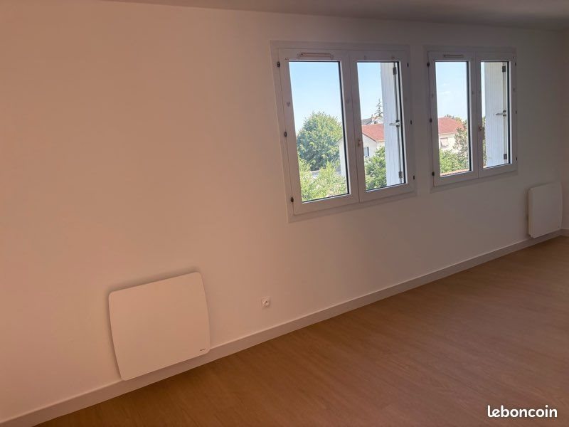 Appartement à louer, 24m², Niort
