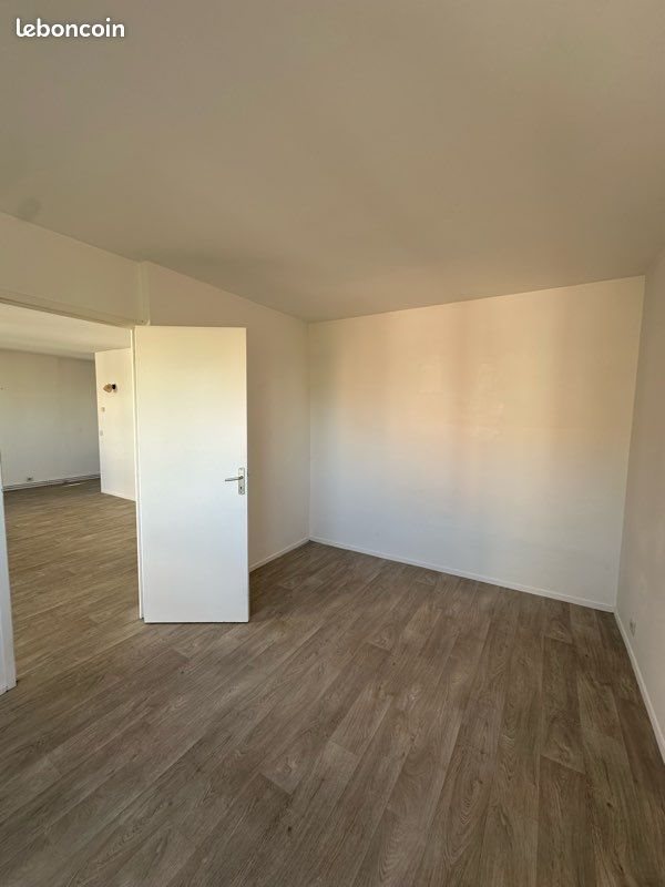 Appartement à louer, 57m², Lens