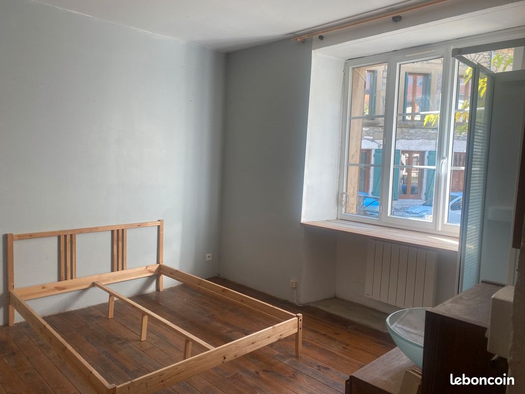 Appartement à louer, 80m², Miribel-les-Echelles