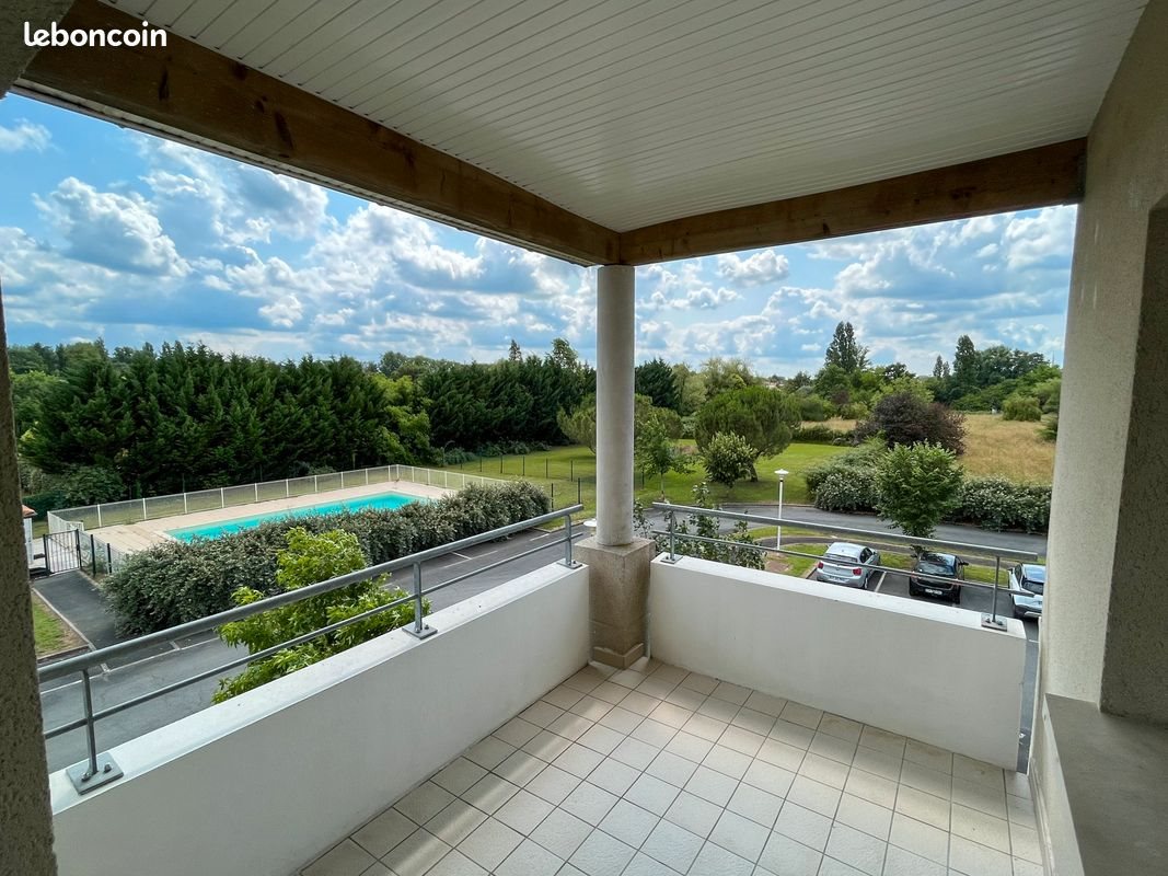 Appartement à louer, 59m², Pineuilh