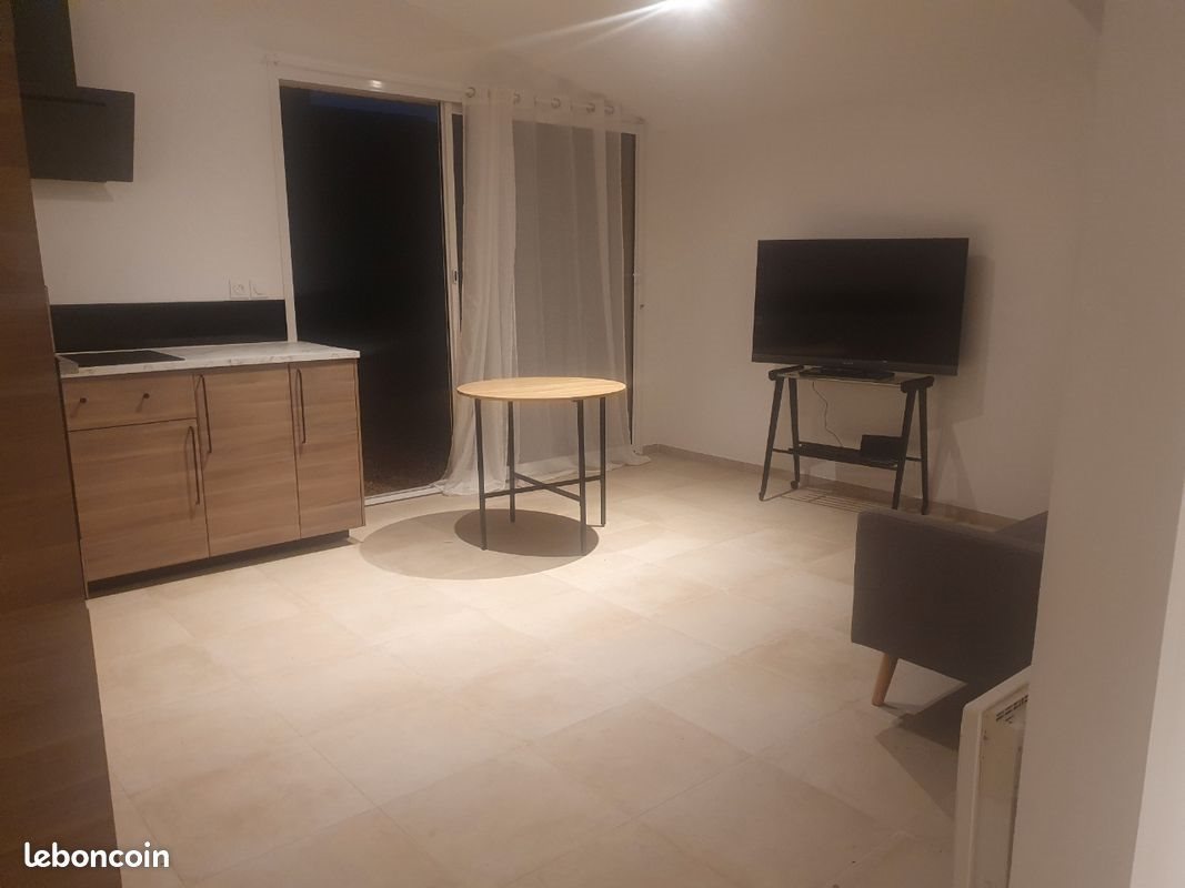 Appartement à louer, 45m², Saint-Raphaël
