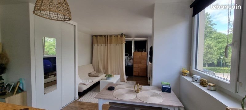 Appartement à louer, 27m², Septeuil