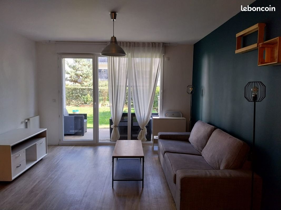 Appartement à louer, 43m², Courcouronnes