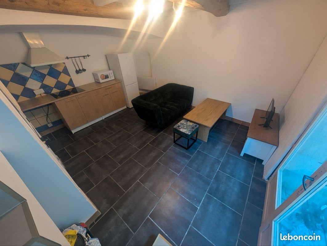 Maison à louer, 32m², Piolenc