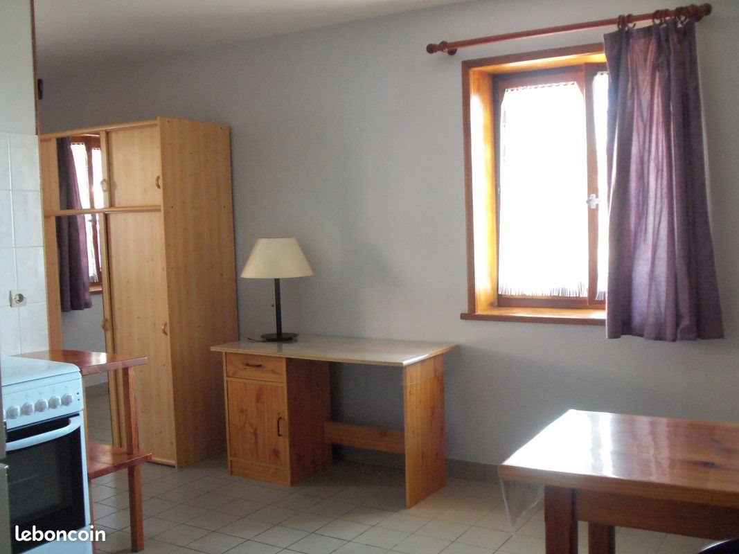 Appartement à louer, 26m², Pollionnay