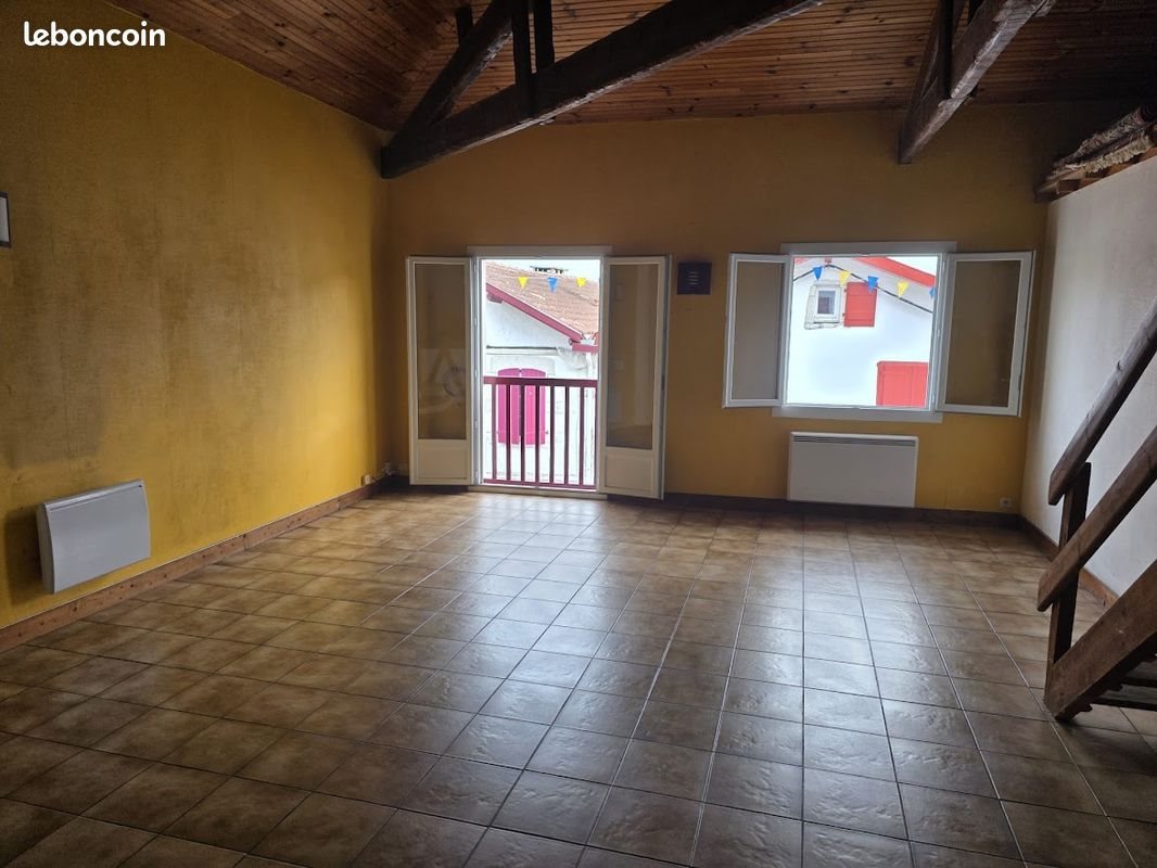 Appartement à louer, 62m², Bidache